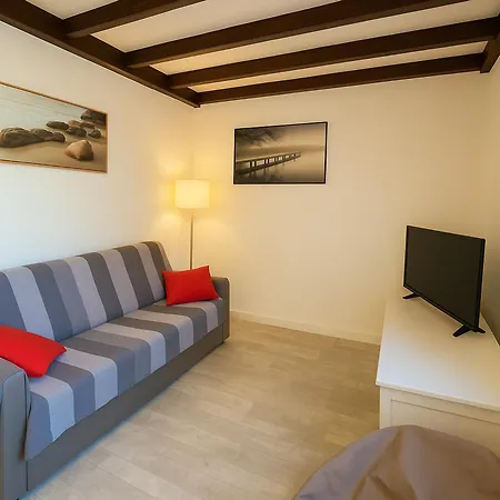 Renove 2** A 5 Min De La Avec Parking Et Balcon, Ideal Pour 4 Personnes - Fr-1-732-10 Apartment Argeles-sur-Mer