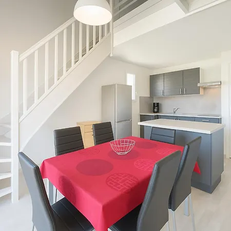 Apartment Renove 2** A 5 Min De La Avec Parking Et Balcon, Ideal Pour 4 Personnes - Fr-1-732-10